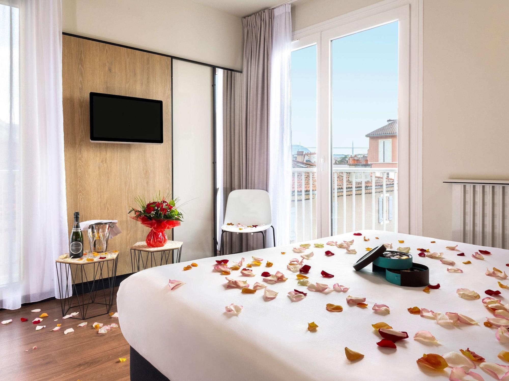 Отель Ibis Centre Мийо Экстерьер фото